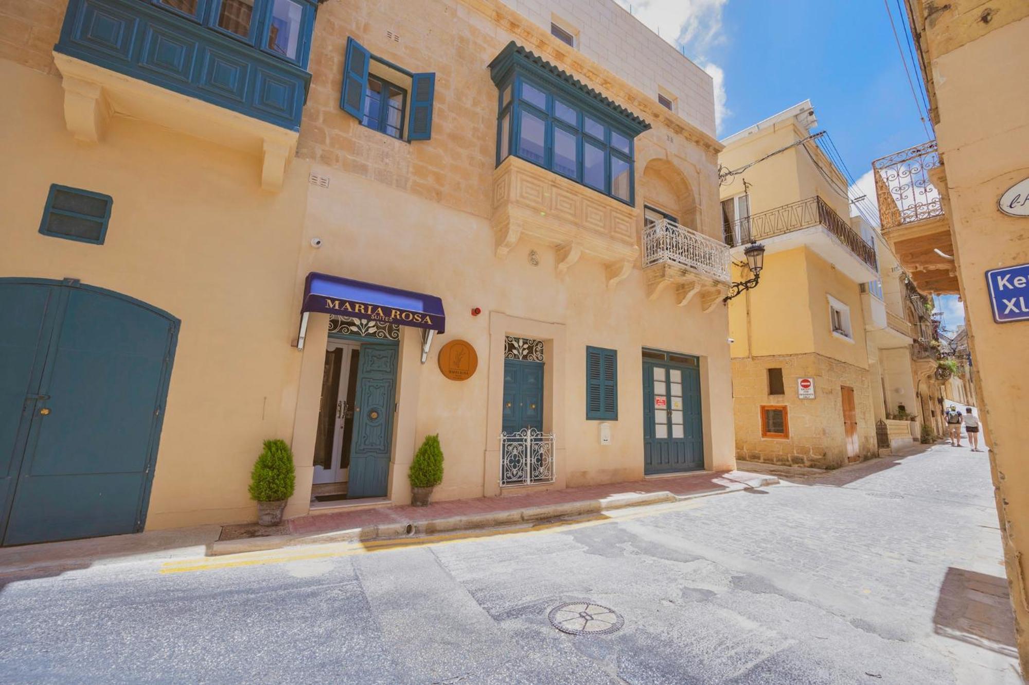 Maria Rosa Suites Victoria Exterior photo